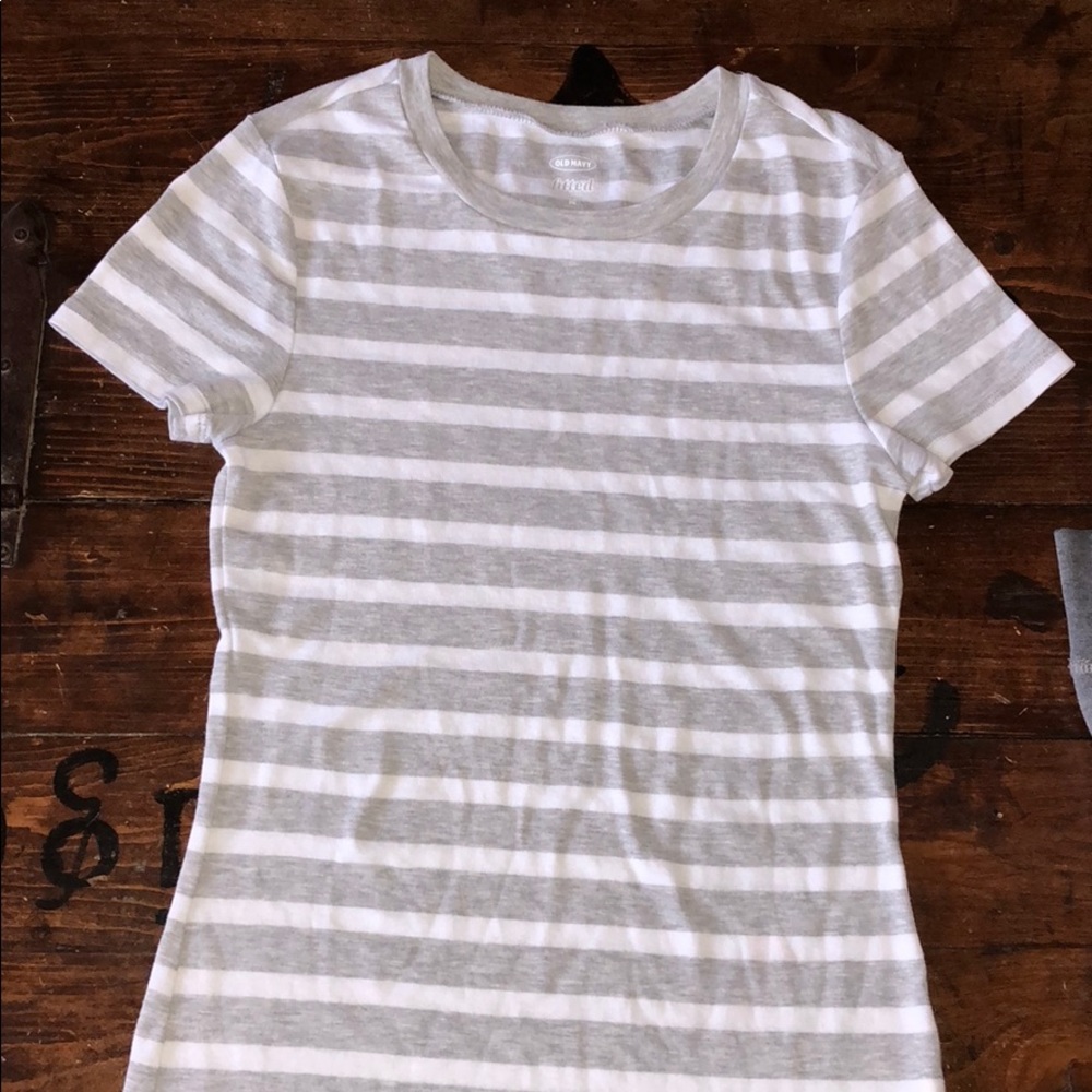 Fitted Tee